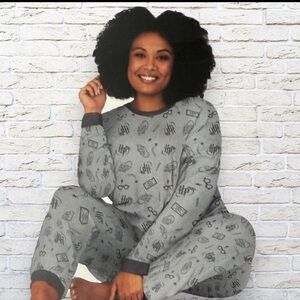 NWT Harry Potter Women 2 Piece Pajama Set Size L